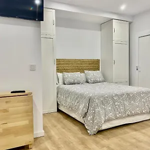  Apartamento Estudio Califa Parking Free España